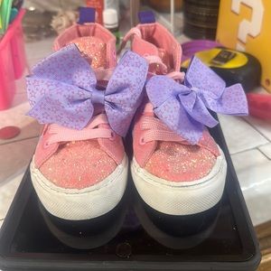 JoJo girls tennis shoes size 11